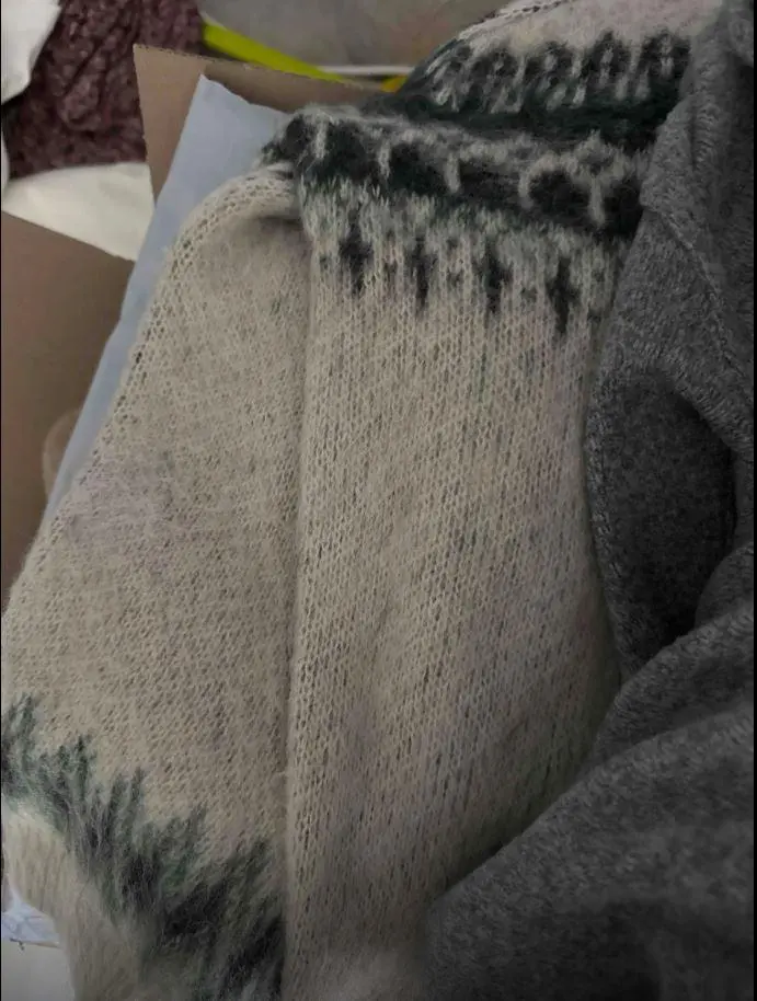 남편 사줬는데 너무 이쁘게 잘 입네요 