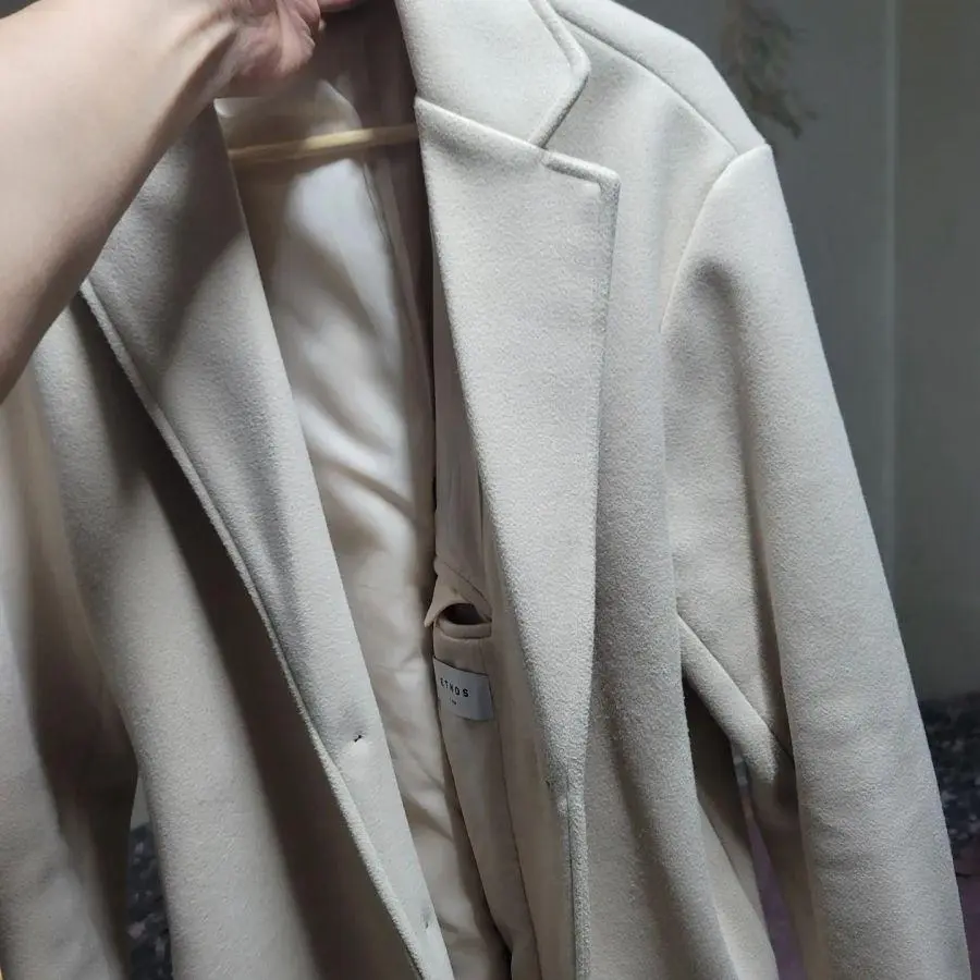 40대도 젊어 보이는 코트
