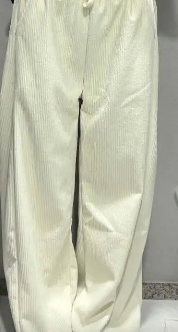 오... 옷 너무 이쁘네요 골덴이라 뭔가 대충입어도 이쁘게 입은거 같은 효과? 있는거 같