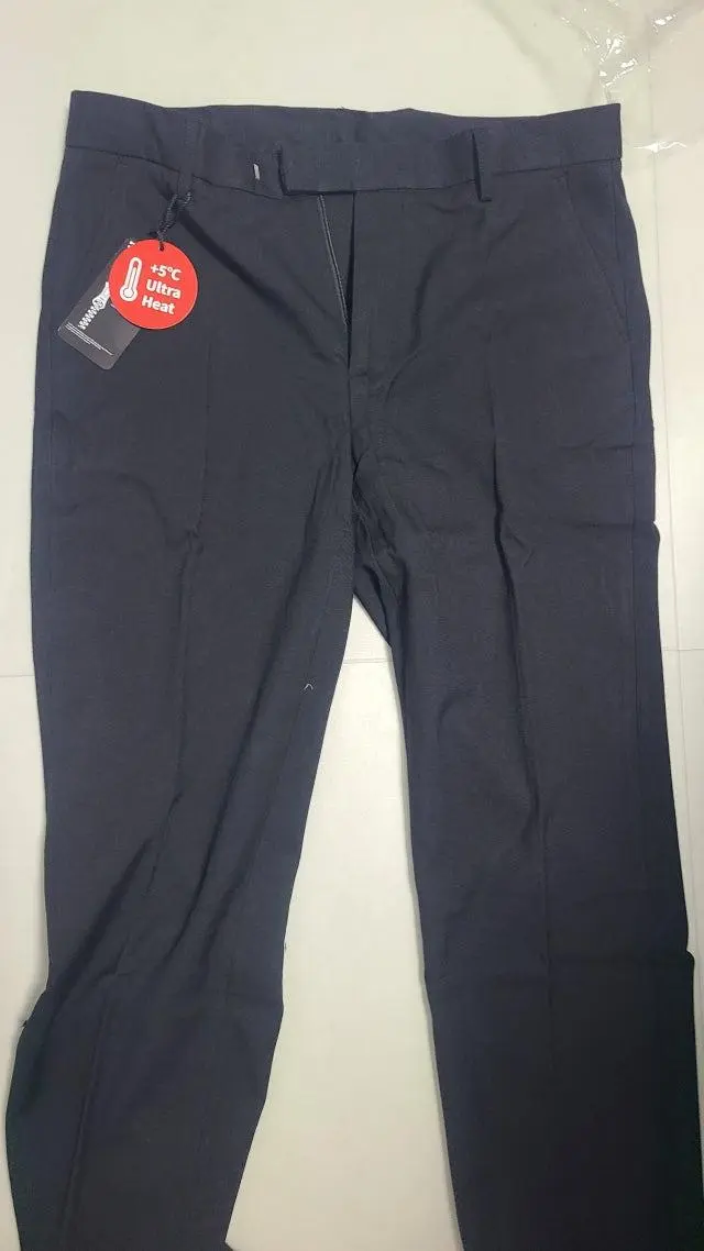 엄청 두꺼운 기모가 아니라 활동성이 더 좋아요
