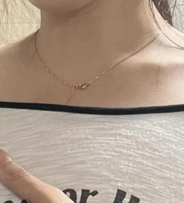 어깨 사진을 찍어 본 적이 없는데..뷰릿 하면서 왠지 어깨가 예뻐지는 것 같은 느낌이 