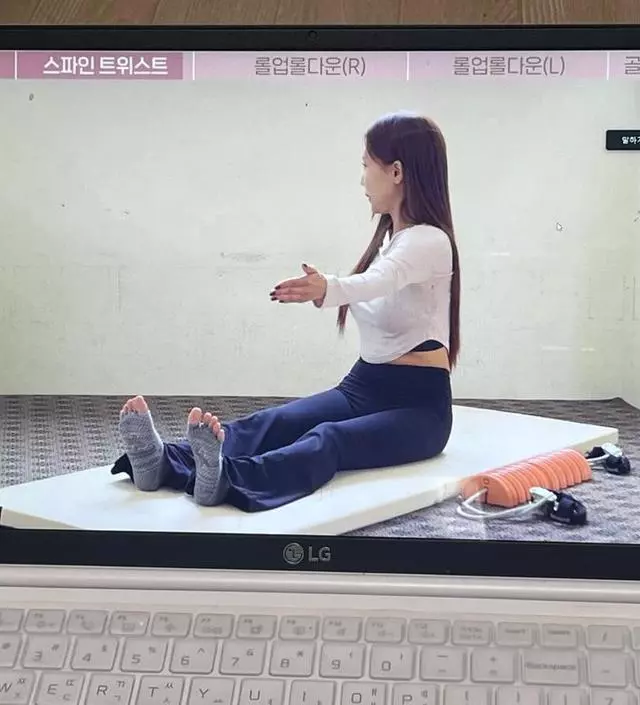 수험생이어서 나가서 운동하고오기엔 시간적, 경제적 부담이 많이됐었어요! 뷰릿 2주정