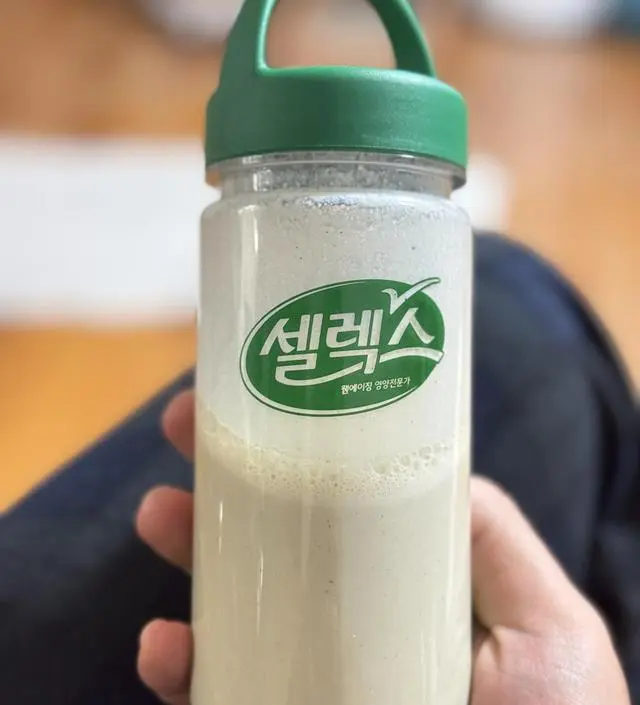 쉐이크들 중 제일 배가 편안해요 잘 먹고 있습니당