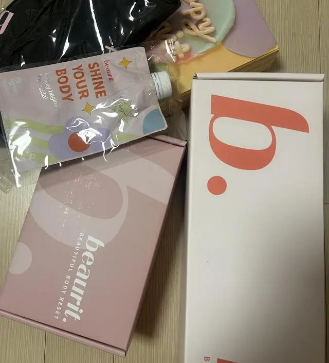 솔쌤 믿구 첫 뷰릿 49기 신청 오픈하길 기다리다 구독권이랑 같이 덥석 구매했어요! 운