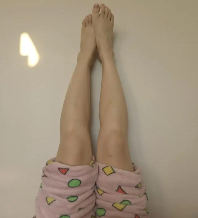 릴렉싱데이 효과인지 하체운동 효과인지 아마도 복합적인 것이라 생각되는데 다리라인도