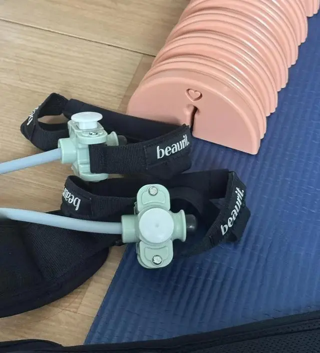 언니 추천으로 시작하게 된 뷰릿! 몸이 안좋아서 운동을 좀 쉬었더니 어깨부터 등까지 