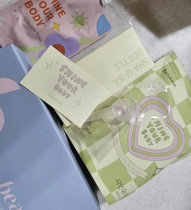 기존에 쓰던거도 얼마 안된거 같은데 고정핀이 부러져서 임시방편으로 쓰고있다가 구입