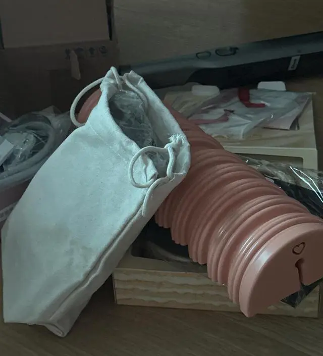 배송도 빠르게 오고, 고무밴드는 전보다 더 견고해졌네요! 열심히 운동해볼게요 ㅎㅎ