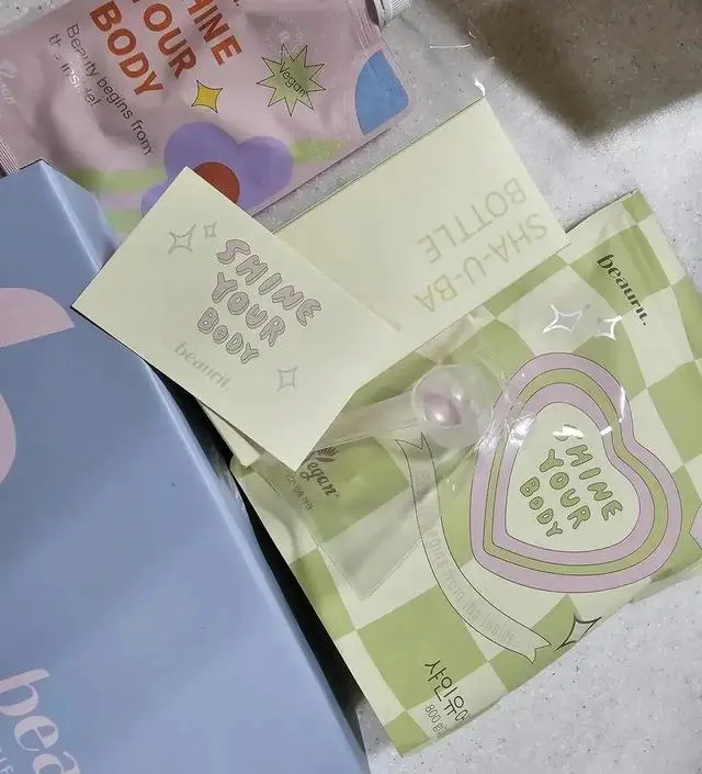 기존에 쓰던거도 얼마 안된거 같은데 고정핀이 부러져서 임시방편으로 쓰고있다가 구입