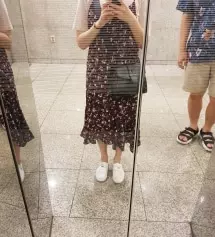 원피스에 입으려고 샀어요 
