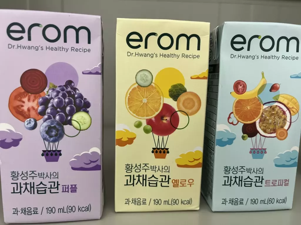 과채음료중에 솔직히 트로피컬은 제 취향아닌데 남편 취향이더군요 잘 먹겟습니다