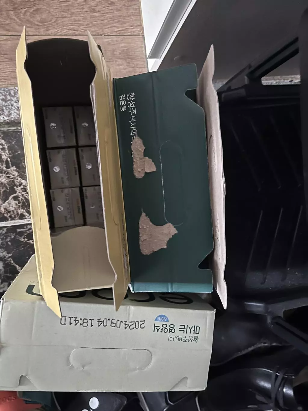 과일주스랑 영양식이랑 같이 돌아가면서 먹어요 다른 두유는 걸죽한데 여기 두유는 딱 