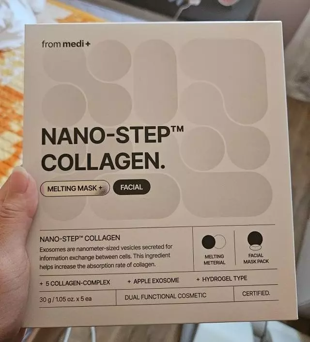 이거 사용하고 확실히 기미가 옅어졌어요 신기하네요 비싸도 돈 값 합니다
