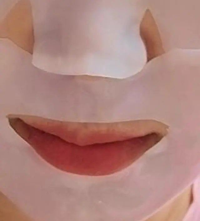 엄마 선물로 드렸어요. 오래 붙이는게 답답하긴 한데 효과는 좋다구 합니다.
