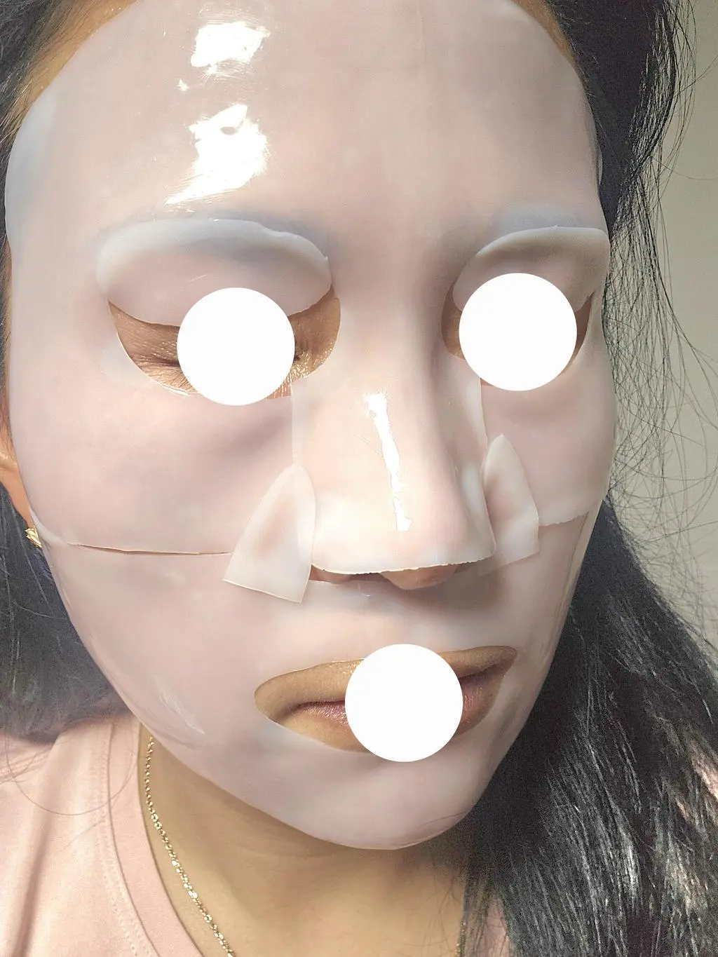 요즘낚시로  건조해진 내피부 .. 저녁에 붙이면 너무좋아요..
