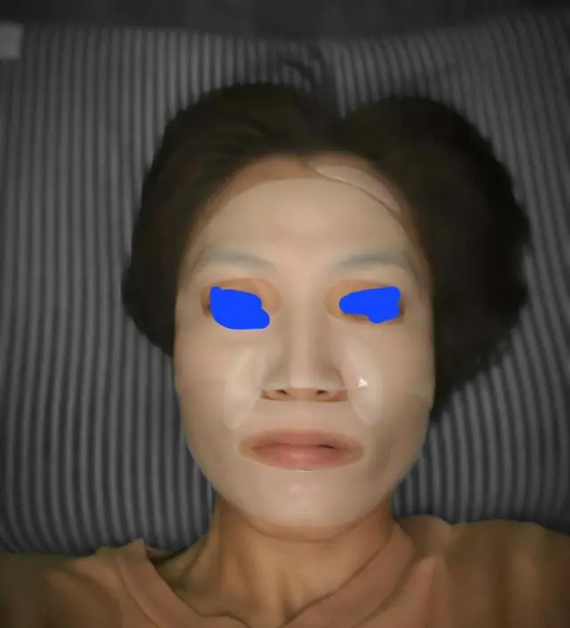 자고 일어나니 물광이 납니다 고민고민하다가 구매해오ㅓ100매 판매할때 고민하다가 32