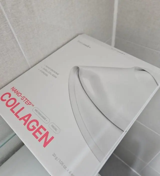 붙이기 편하고 투명해지는데 2시간정도 걸리네요. 워낙 건성이라 촉촉함은 별도로 크림