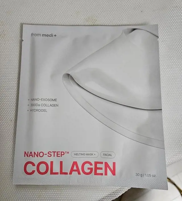 붙이고나서 돌아다녀도 잘붙어있고 피부광이 예쁘게돌아요
