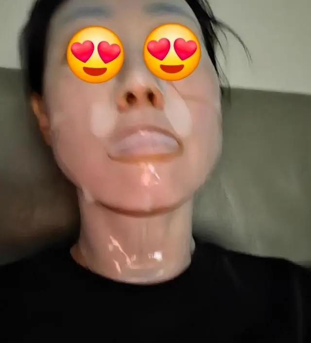 피부 트러블이나 진정땜에 산건 아니어서 그런부분은 잘모르겠구요 수분보충하려고 잠자