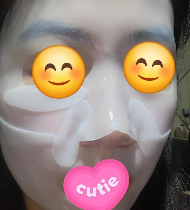 40대가되니  좀 좋은 마스크팩이필요했어요  효과기대해보아요 👍 👍 👍 👍 👍 콜라겐파