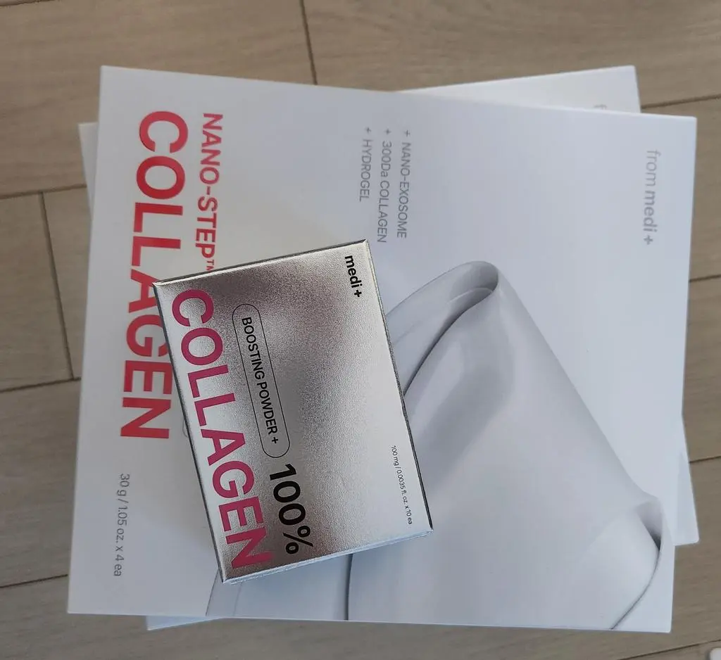주위에서 좋다고 해서 콜라겐 마스크 첨 주문해봤어여~ 오늘밤 부터 꾸준히 써볼께여^^