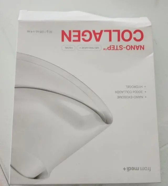 크림 하고 같이 구입 했습니다 팩하고 코라겐 크림 바르고 자고 일어 낫더니 피부가 촉