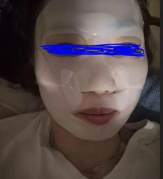 홈쇼핑에서 콜라겐팩 판매하는거 보고 구매할까 하다가 그 제품 리뷰를 보니 잘 떨어진