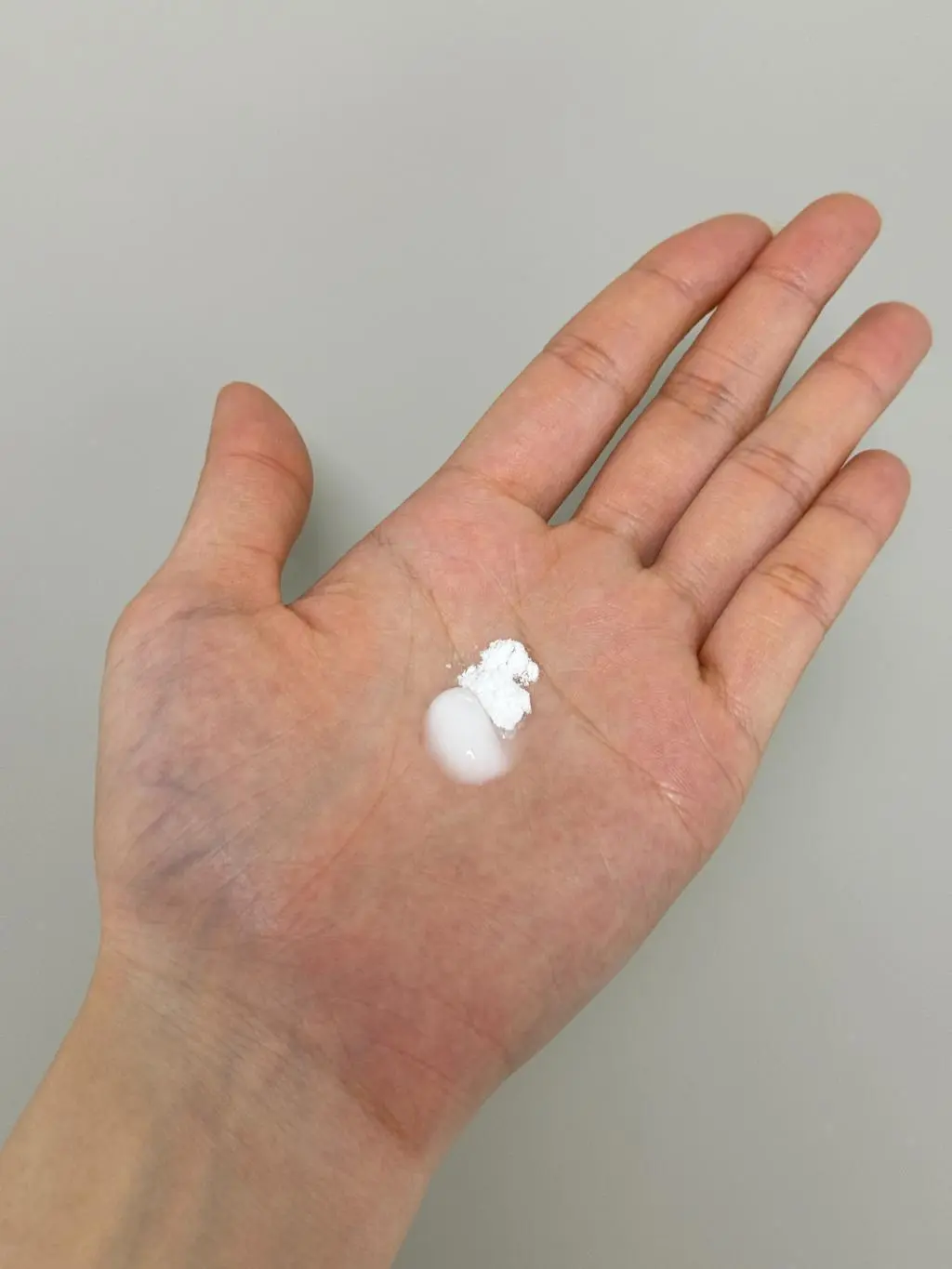 첫사용 느낌 좋아요 꾸준하게 써봐야겠습니다