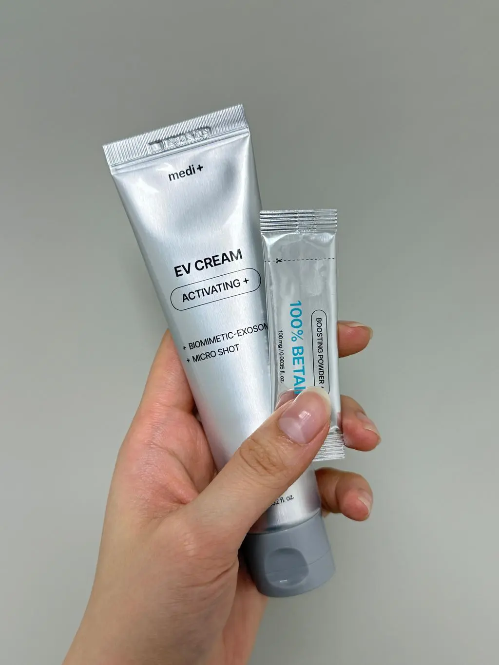 속건조 심할때 이브이 크림 - 베타인 - 콜라겐 섞어 바르는데 효과 좋아요 !!
