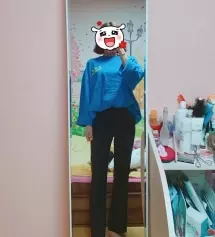 와.. 여러분 저 이 슬랙스 입어보고 진짜 너무 놀랐어요 라인이 엄청 예쁘고 다리가 진