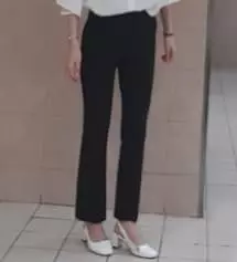 평소 44사이즈를 입는 편인데 슬랙스 종류는 항상 s로 주문해도 통이 크거나 허리가 너