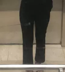 편하고 좋아요 다리도 길어보인다고 하네요! 제가 허벅지가 있는 편이라서 그런지 널널