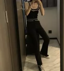 이런바지 하나 사고싶었는데 작은 사이즈있어서 바로 고민없이 질러버렷습니당 ㅎㅎㅎ 