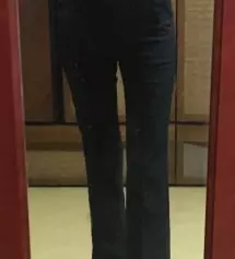 생각했던것보다 넘 좋네요ㅎㅎ 원래 s입는데 xs시켜서 작을까봐 걱정했는데 스판도 있구