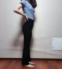 평소 바지 26 입으면 다른 부분은 다 맞는데 허리가 좀 남아서 아쉬웠는데 이 슬랙스는