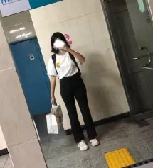 원래 인터넷으로 바지는 거의 안 사는편인데 반하이 슬랙스는 후기도 많고 좋다는 평도