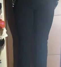 스판끼가 엄청나서 작은 사이즈 사도 들어갈 정도입니다. 슬랙스 입고 나비다리로 편하