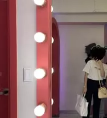 허리가 얇은 편이라 평소에 어느 바지를 입어도 벨트를 하지 않으면 컸는데 이 바지는 