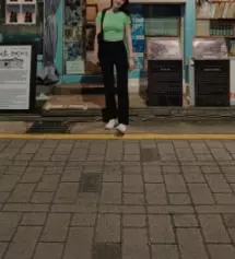 허리가 얇은편이라 왠만한 s로 나온 옷들은 수선해서 입어야 했는데, 모찌슬랙스 넘무 