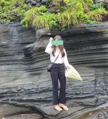 오리지널은 예쁘게 발목이 살짝 보이는 정도로 떨어져서 너무 좋아요!! 허리 라지라서 