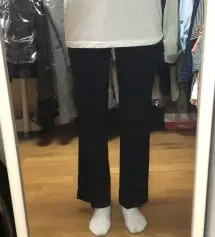 부츠컷슬랙스처음샀는데너무맘에들어요ㅠㅠㅠ사이즈도 찰떡이에요ㅠ 길이가 너무길줄알