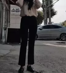 3시간 입고 있는동안 지퍼 한 번 내렸다고 지퍼 다 빠졌고, 남들이 제 빤쓰 볼까봐 집에