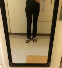 이거 핵핵 날씬해 보여요 ㅠㅠ 허벅지보다 종아리가 더 튼튼한데 종아리가 부츠컷이여서