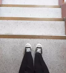 일단 재질이 딱 지금 입기 좋고, 보풀도 잘 안일어날 것 같아요!
