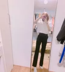 좀 마른 편이라 슬랙스 살때마다 허리부터 그냥 다 커서 맞는 바지를 못 찾았었는데 딱