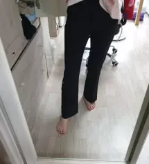 제 허리를 너무 과소평가하고 xs샀다가 빈속에 입을땐 괜찮은데 배부를땐 배가 너무 고