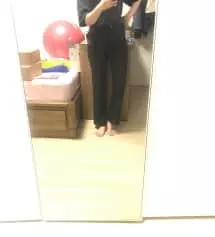 사이즈가 안 맞는건 아닌데 그냥 딱 달라붙어서 사이즈를 작은거 시켰나 했는데 스판이