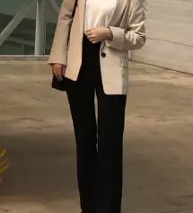 키가 작아 온라인에서 바지사기 힘들었는데! 이건 편하기도 편하구 핏도 이쁘게 잡아주