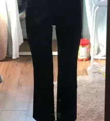 리뷰가 너무 좋길래 속는셈 치고 샀는데 진짜 핏 너무 예뻐요 밴딩이라 허리도 딱 맞을