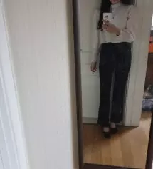 사이즈가 맞고 핏도 예쁜 바지 찾기가 너무 어려웠는데 후기도 좋고 가격도 저렴하길래